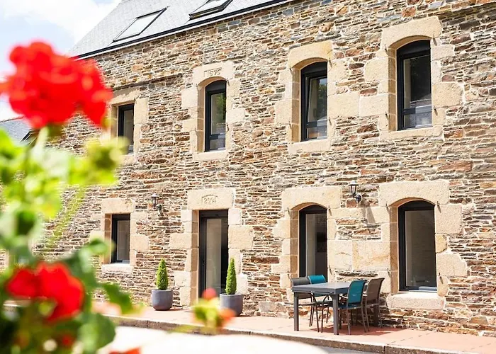 Gite Manoir De Kerlez